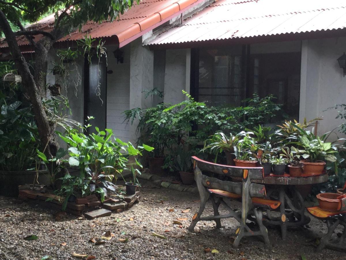Baan Songjum Hotel Chiang Mai Luaran gambar